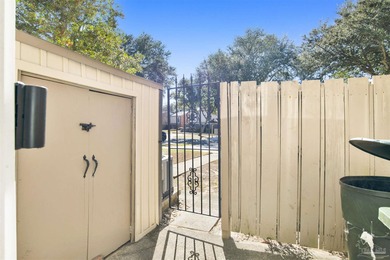 Welcome to one of the most affordable move-in ready townhomes on Perdido Bay Golf Club in Florida - for sale on GolfHomes.com, golf home, golf lot