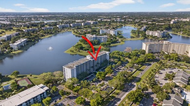 Stunning 2-bedroom, 2-bath condo on the 9th floor with on Palm-Aire Country Club and Resort - Palms in Florida - for sale on GolfHomes.com, golf home, golf lot