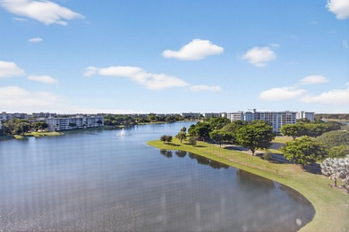 Stunning 2-bedroom, 2-bath condo on the 9th floor with on Palm-Aire Country Club and Resort - Palms in Florida - for sale on GolfHomes.com, golf home, golf lot