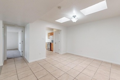 This 3/2 townhome in Ladera West is light, bright & move-in on Ladera Golf Course  in New Mexico - for sale on GolfHomes.com, golf home, golf lot