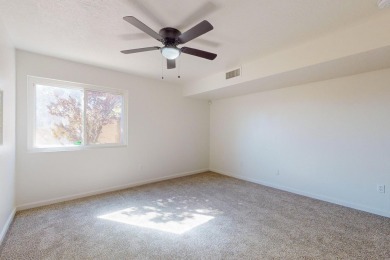 This 3/2 townhome in Ladera West is light, bright & move-in on Ladera Golf Course  in New Mexico - for sale on GolfHomes.com, golf home, golf lot