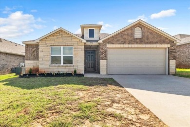 RARE Gem with style  charm in Redstone Ranch, close to the main on Golf Club At Surrey Hills in Oklahoma - for sale on GolfHomes.com, golf home, golf lot