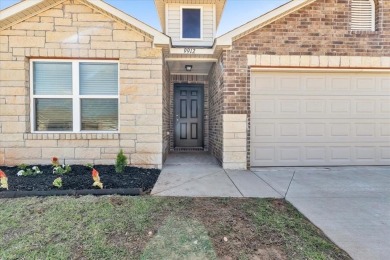 RARE Gem with style  charm in Redstone Ranch, close to the main on Golf Club At Surrey Hills in Oklahoma - for sale on GolfHomes.com, golf home, golf lot