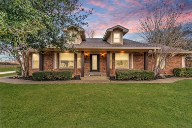 Here's the ONE! Lovingly maintained and upgraded, this inviting on Pecan Plantation Country Club in Texas - for sale on GolfHomes.com, golf home, golf lot