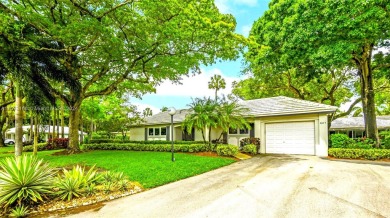 Stunning, remodeled 2200 sq ft 3 bed 3 full bath Villa in sought on Oaks Country Club in Florida - for sale on GolfHomes.com, golf home, golf lot