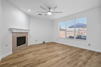 Beautifully updated and move-in ready, this 4-bedroom, 3.5-bath on Stewart Peninsula Golf Course in Texas - for sale on GolfHomes.com, golf home, golf lot