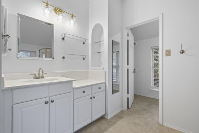Beautifully updated and move-in ready, this 4-bedroom, 3.5-bath on Stewart Peninsula Golf Course in Texas - for sale on GolfHomes.com, golf home, golf lot