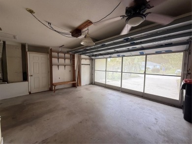 Spacious 2-bedroom, 3-bathroom home located in the active 55+ on Royal Oaks Golf Club in Florida - for sale on GolfHomes.com, golf home, golf lot