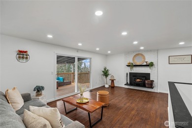 Welcome to this incredible 4-bedroom, 2.5-bath home, just on Eagles Pride Golf Course Ar Fort Lewis in Washington - for sale on GolfHomes.com, golf home, golf lot