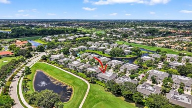 Experience resort living in this beautifully updated 2 bed, 2 on  in Florida - for sale on GolfHomes.com, golf home, golf lot
