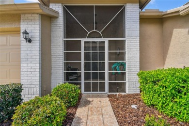 MOVE IN READY - PREMIER LOCATION - END UNIT - FURNISHED on Heritage Pines Country Club in Florida - for sale on GolfHomes.com, golf home, golf lot