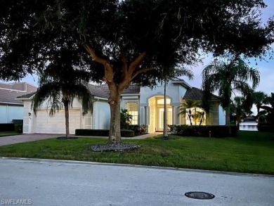 Beautifully renovated 3 bedroom 2 bath home spanning over 2149 on Kelly Greens Golf and Country Club in Florida - for sale on GolfHomes.com, golf home, golf lot