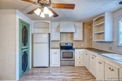Charming Downtown Uvalde Gem with Rustic Character and Modern on Uvalde Memorial Park Golf Course in Texas - for sale on GolfHomes.com, golf home, golf lot