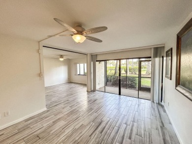 Cozy 1bedroom 1 bath condo in Ocean Villas III in the highly on Ocean Village Golf Course in Florida - for sale on GolfHomes.com, golf home, golf lot