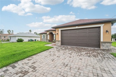 NO FLOOD ZONE - WATERFRONT - GULF ACCESS Welcome to your dream on Sabal Trace Golf and Country Club in Florida - for sale on GolfHomes.com, golf home, golf lot