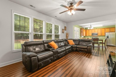 Welcome to Highland Creek! This well-loved 3BR/2.5BA home offers on Highland Creek Golf Club in North Carolina - for sale on GolfHomes.com, golf home, golf lot