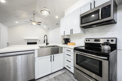 Seller PAYING HOA TRANSFER FEE FOR BUYER! 

Nestled in a on Holly Lake Ranch Golf Club in Texas - for sale on GolfHomes.com, golf home, golf lot
