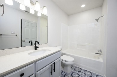 Seller PAYING HOA TRANSFER FEE FOR BUYER! 

Nestled in a on Holly Lake Ranch Golf Club in Texas - for sale on GolfHomes.com, golf home, golf lot