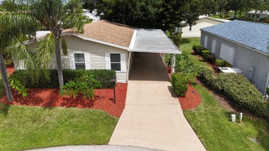 MOVING READY. ''SPACIOUS OPEN CONCEPT FLOOR PLAN'' This home is on Savanna Golf Club in Florida - for sale on GolfHomes.com, golf home, golf lot