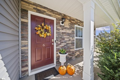 Welcome to Cambridge Walk! This beautiful swim community is on Lakeview Golf Course in South Carolina - for sale on GolfHomes.com, golf home, golf lot
