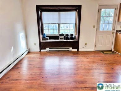 Shepherd Hills Townhome * 3 Bedrooms * 1 1/2 Baths * Freshly on Shepherd Hills Golf Club in Pennsylvania - for sale on GolfHomes.com, golf home, golf lot