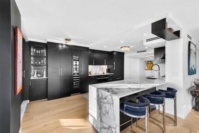 Perched high above the Pasadena Yacht & Country Club, Penthouse on Pasadena Yacht and Country Club in Florida - for sale on GolfHomes.com, golf home, golf lot