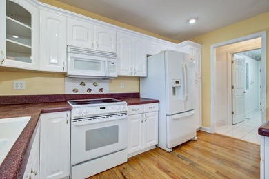 Welcome to this spacious home in the desirable Crowfield on Crowfield Golf and Country Club in South Carolina - for sale on GolfHomes.com, golf home, golf lot