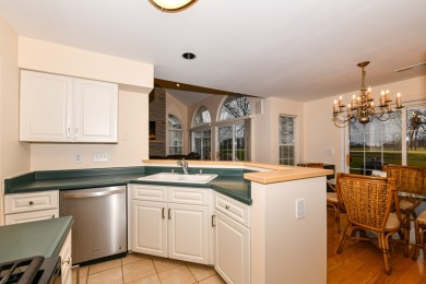 Beautiful 3 bedroom 2.5 bath townhome located on the 16th on  in Wisconsin - for sale on GolfHomes.com, golf home, golf lot