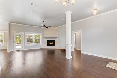 Welcome to this beautiful 3-bedroom, 2-bathroom home located in on Delaware Springs Golf Course in Texas - for sale on GolfHomes.com, golf home, golf lot