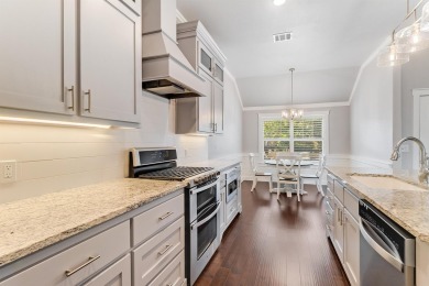 Welcome to this beautiful 3-bedroom, 2-bathroom home located in on Delaware Springs Golf Course in Texas - for sale on GolfHomes.com, golf home, golf lot