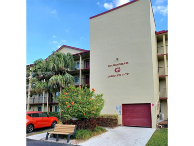 Don't miss this opportunity to own a spacious and bright 2 on Flamingo Lakes Country Club in Florida - for sale on GolfHomes.com, golf home, golf lot