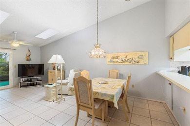 Welcome to Green Dolphin Villa Homes!  This comfortable 2 on Tarpon Springs Golf Course in Florida - for sale on GolfHomes.com, golf home, golf lot