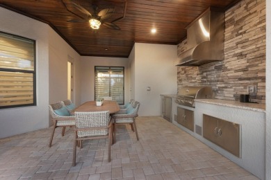WELCOME to pure ELEGANCE in the highly sought after Lakewood on Lakewood National Golf Club in Florida - for sale on GolfHomes.com, golf home, golf lot