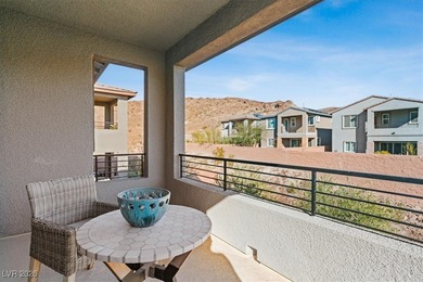 Welcome to this elegant 3 bedroom, 2 car garage home located in on Falls Golf Course in Nevada - for sale on GolfHomes.com, golf home, golf lot