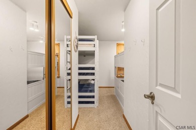 Beautiful 3 bedroom/2.5 bath unit located in the Arrowhead on Northwinds Golf Course in Pennsylvania - for sale on GolfHomes.com, golf home, golf lot