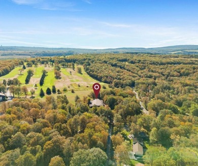 Beautiful 3 bedroom/2.5 bath unit located in the Arrowhead on Northwinds Golf Course in Pennsylvania - for sale on GolfHomes.com, golf home, golf lot