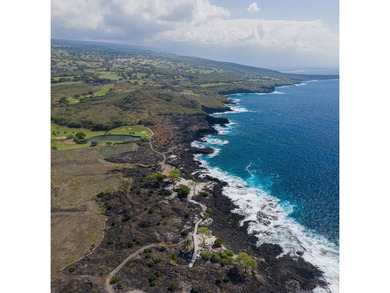 Hokulia Phase 2, Lot 74 is a 1.04-acre oceanfront homesite on Club At Hokulia in Hawaii - for sale on GolfHomes.com, golf home, golf lot