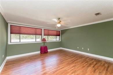 Talk about easy living! This 2bd/ 2ba condo has one of the best on Oak Knoll Country Club in Louisiana - for sale on GolfHomes.com, golf home, golf lot