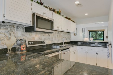 Beautifully remodeled waterfront townhome in Horseshoe Bay West on Ram Rock Golf Course in Texas - for sale on GolfHomes.com, golf home, golf lot