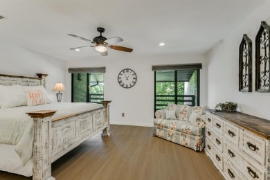 Beautifully remodeled waterfront townhome in Horseshoe Bay West on Ram Rock Golf Course in Texas - for sale on GolfHomes.com, golf home, golf lot