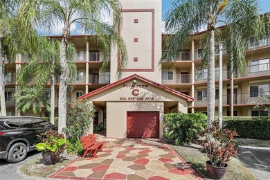 Welcome to this inviting FIRST-FLOOR 1 bedroom, 1.5 bath condo on Flamingo Lakes Country Club in Florida - for sale on GolfHomes.com, golf home, golf lot
