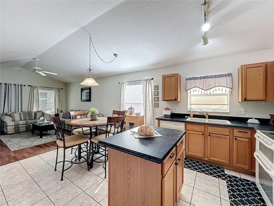 Welcome home to this beautifully maintained 2-bedroom, 2-bath on Plantation Golf Club in Florida - for sale on GolfHomes.com, golf home, golf lot