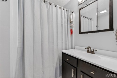 Welcome to Raintree Village Condominiums!  This 2-bedroom, 1 on Raintree Country Club in Missouri - for sale on GolfHomes.com, golf home, golf lot