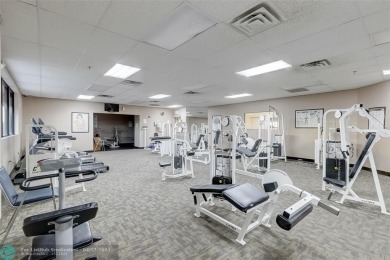 Full Two Bedroom With Lake View On Par 3 Golf Course-Paid Up Rec on Hollybrook Golf and Tennis Club  in Florida - for sale on GolfHomes.com, golf home, golf lot