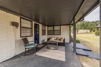 Charming Home in Gated Golf Course Community

Nestled at the on De Cordova Bend Country Club in Texas - for sale on GolfHomes.com, golf home, golf lot