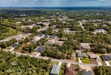 Excellent opportunity to own a 0.23-acre vacant residential lot on Bobcat Trail Golf Club in Florida - for sale on GolfHomes.com, golf home, golf lot