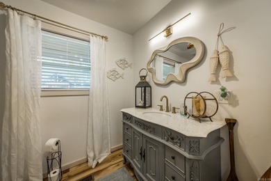 This incredible LAKE HOME, just a year old, offers phenomenal on Tannenbaum Golf Club in Arkansas - for sale on GolfHomes.com, golf home, golf lot