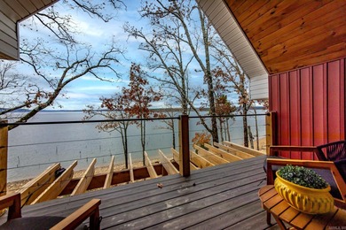 This incredible LAKE HOME, just a year old, offers phenomenal on Tannenbaum Golf Club in Arkansas - for sale on GolfHomes.com, golf home, golf lot