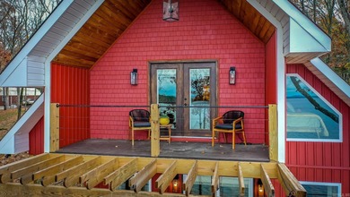 This incredible LAKE HOME, just a year old, offers phenomenal on Tannenbaum Golf Club in Arkansas - for sale on GolfHomes.com, golf home, golf lot