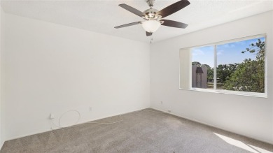 Welcome to the best value in Glen Oaks! This 2-bedroom on Bobby Jones Golf Club in Florida - for sale on GolfHomes.com, golf home, golf lot